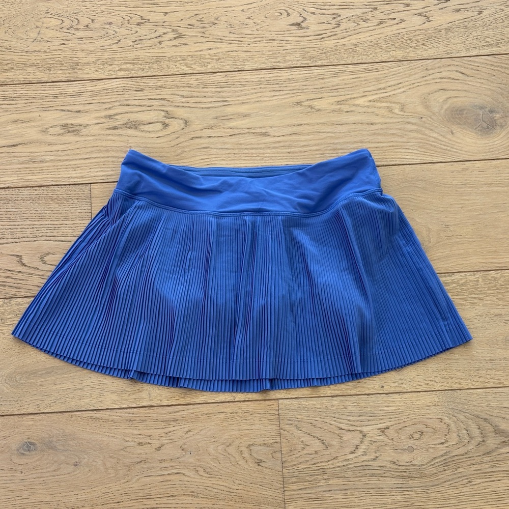 Lululemon Athletica Pleated Court Skirt size 6